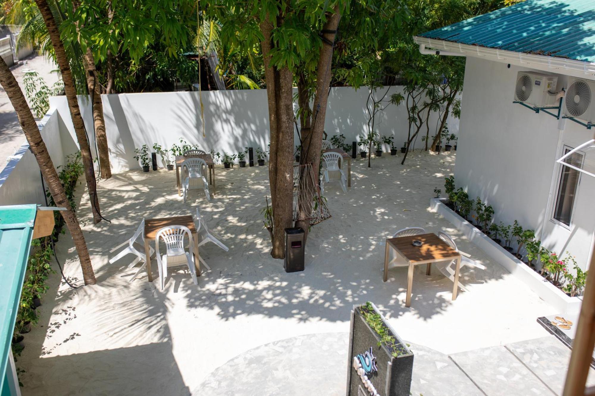 Aqua Heaven Inn Mathiveri Ngoại thất bức ảnh